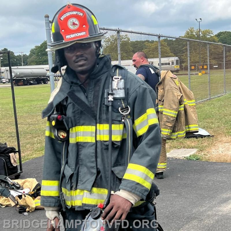 11/29/23: Congratulations to Thierry Balihuta, a member of Packard Company, on passing Firefighter 1 Interior at the Suffolk Fire Academy! He jumped right into class after joining our department earlier this year, shortly after he and his family sadly lost their home to a fire. Thierry was already in the process to join the department at the time of the fire and was even more resolved to volunteer afterwards. We are proud to have him among our ranks. Please join us in congratulating Firefighter Balihuta and the SCFA FF1-8 class!
