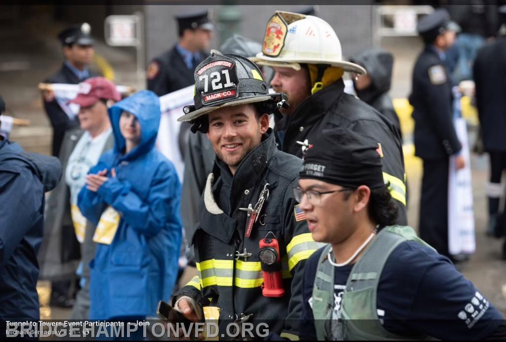 A familiar face in the crowd! 